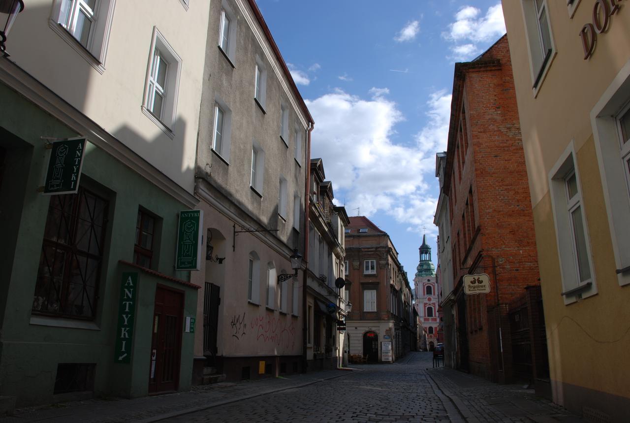 Folk Hostel Познань Экстерьер фото