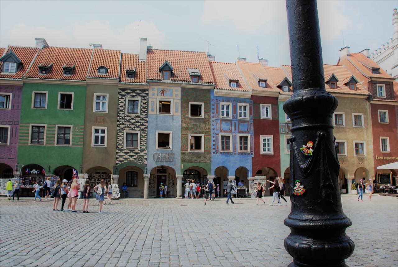 Folk Hostel Познань Экстерьер фото