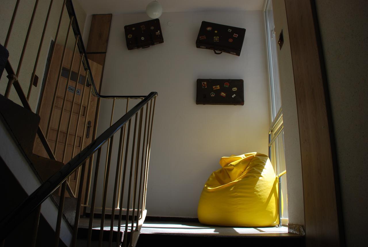 Folk Hostel Познань Экстерьер фото
