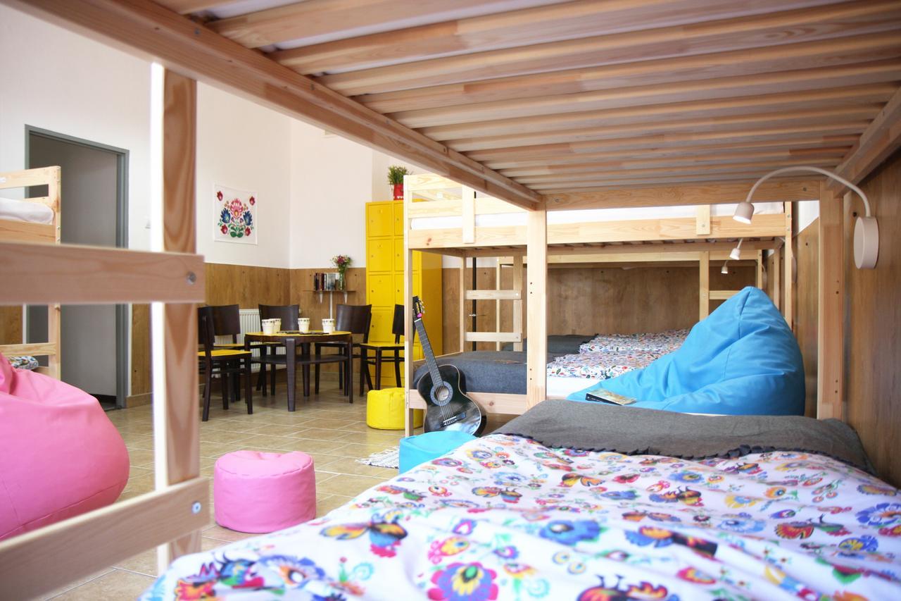 Folk Hostel Познань Экстерьер фото