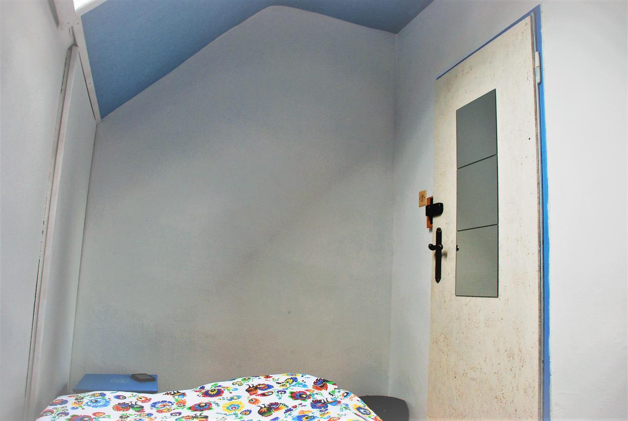 Folk Hostel Познань Экстерьер фото