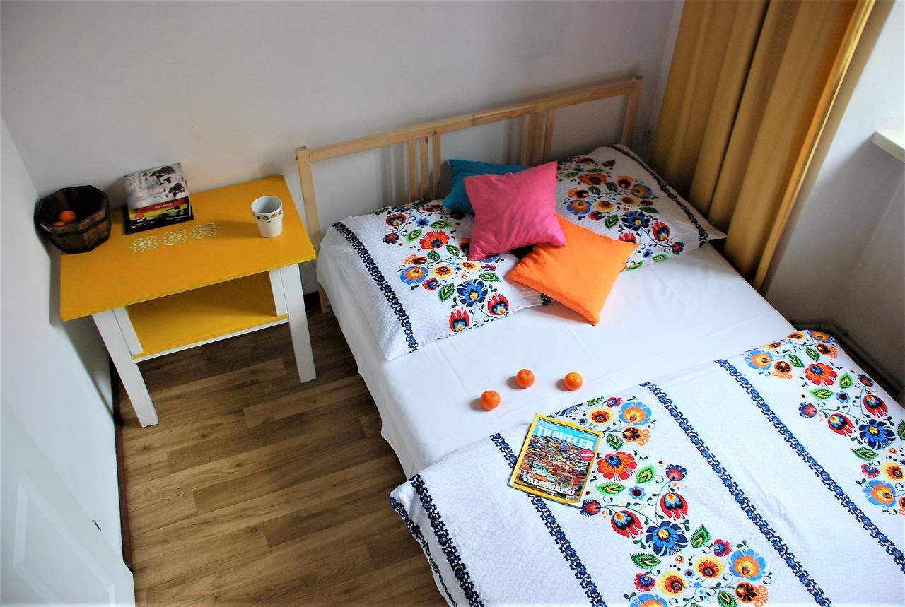 Folk Hostel Познань Экстерьер фото