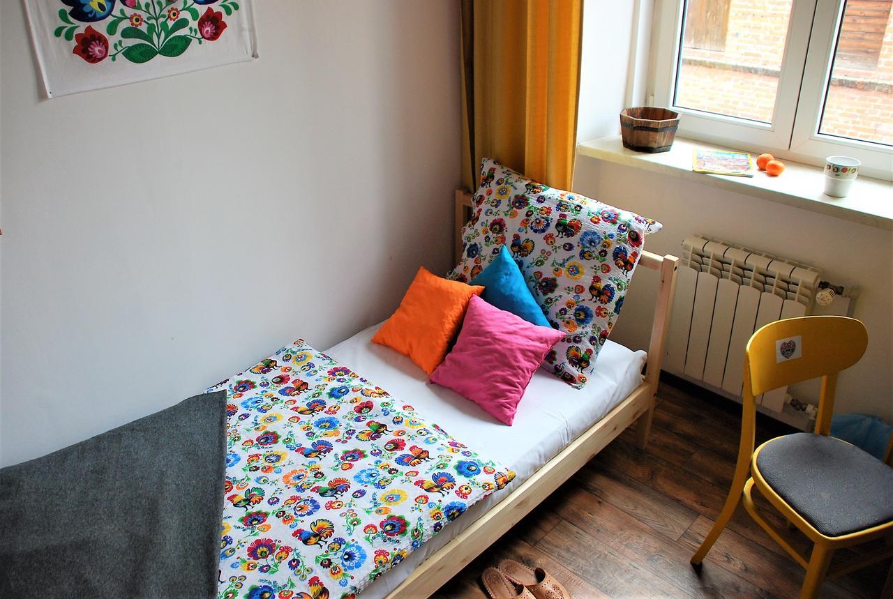 Folk Hostel Познань Экстерьер фото